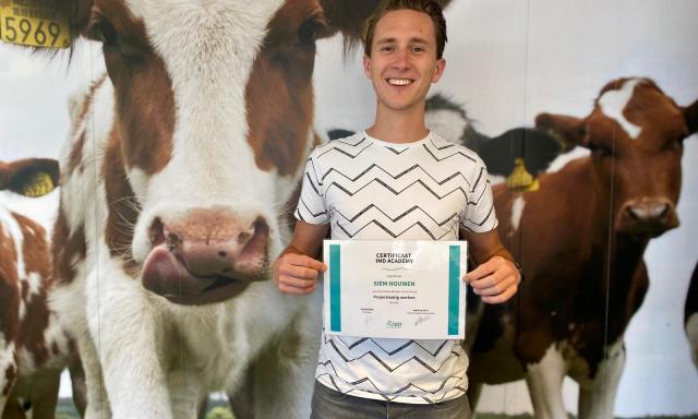 Collega Siem met een IMD certificaat.